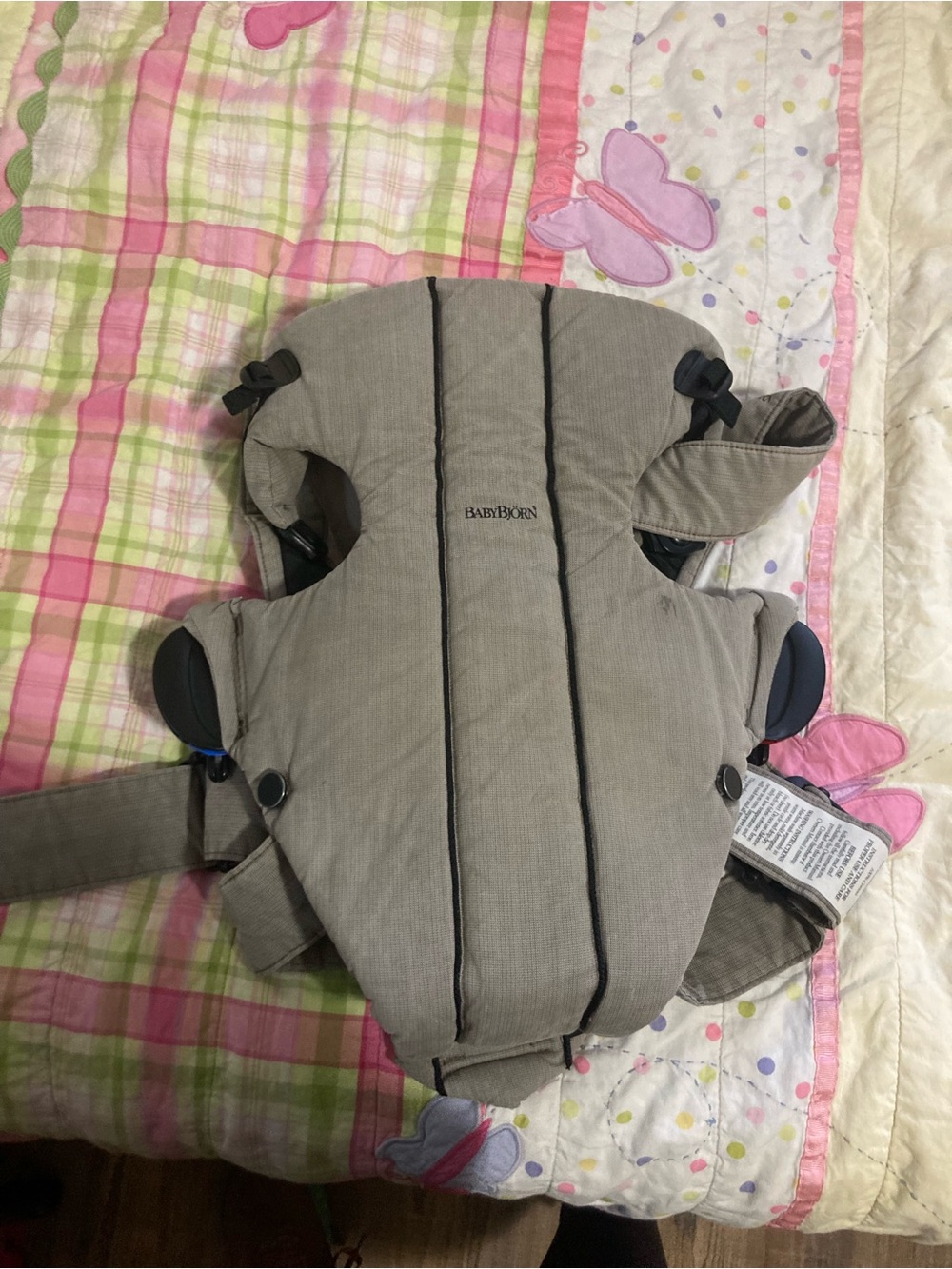 Baby bjorn carrier